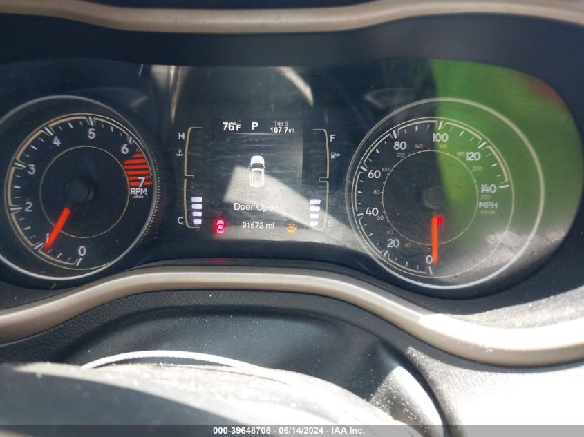 2018 Jeep Cherokee Latitude VIN: 1C4PJLCB1JD551655 Lot: 39648705