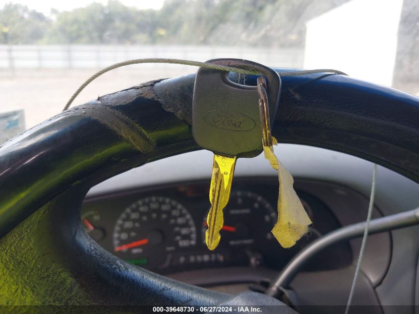 2000 Ford F-150 Lariat/Work Series/Xl/Xlt VIN: 1FTRX17W7YNA94394 Lot: 39648730