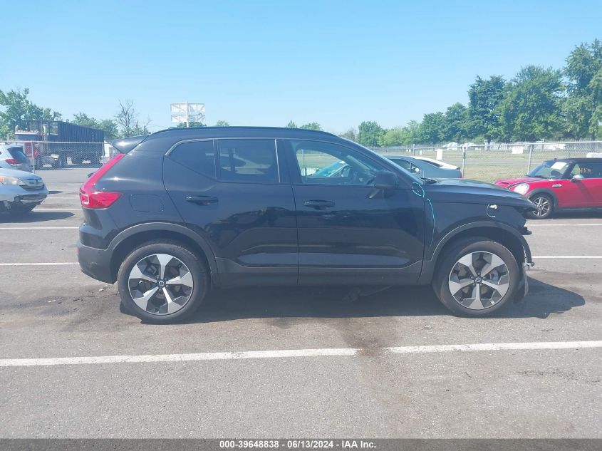 2024 Volvo Xc40 B5 Plus Dark Theme VIN: YV4L12UL9R2319129 Lot: 39648838