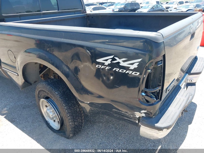 2000 Ford F-250 Lariat/Xl/Xlt VIN: 3FTNX21FXYMA57900 Lot: 39648932