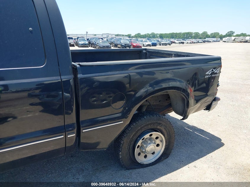 2000 Ford F-250 Lariat/Xl/Xlt VIN: 3FTNX21FXYMA57900 Lot: 39648932