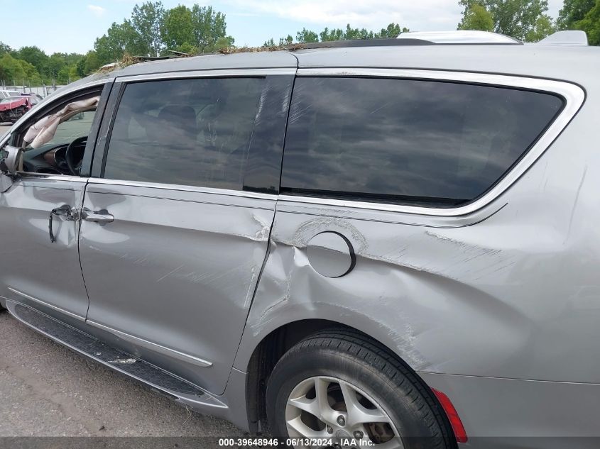 2017 Chrysler Pacifica Touring-L Plus VIN: 2C4RC1EG6HR734055 Lot: 39648946