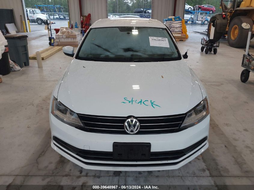 2017 Volkswagen Jetta 1.4T S VIN: 3VW2B7AJ2HM216585 Lot: 39648967
