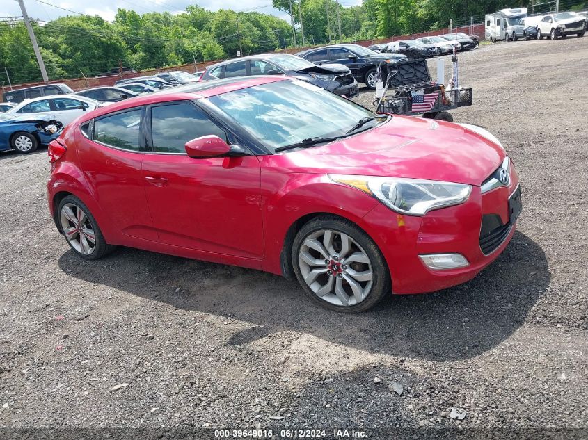 2013 Hyundai Veloster Base W/Gray VIN: KMHTC6AD5DU117902 Lot: 39649015