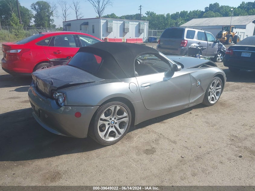 2005 BMW Z4 3.0I VIN: 4USBT535X5LU09885 Lot: 39649022