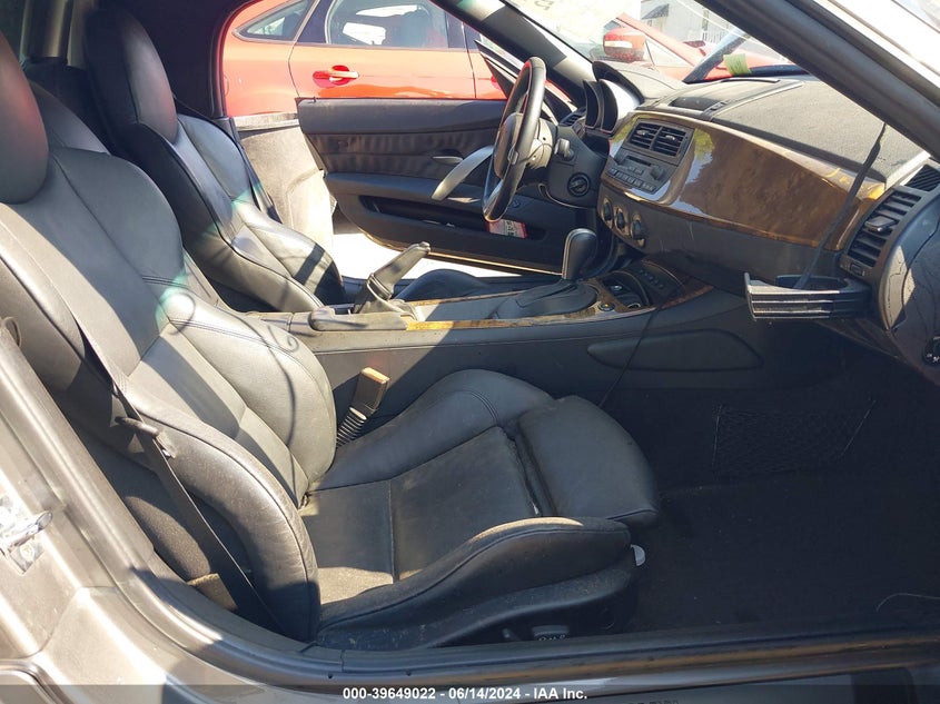 2005 BMW Z4 3.0I VIN: 4USBT535X5LU09885 Lot: 39649022