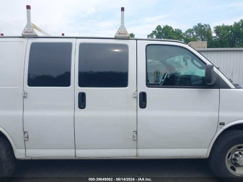 2018 Chevrolet Express 2500 Work Van VIN: 1GCWGAFP9J1318971 Lot: 39649062