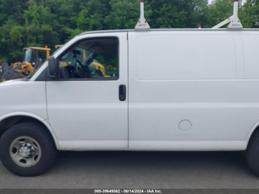 2018 Chevrolet Express 2500 Work Van VIN: 1GCWGAFP9J1318971 Lot: 39649062