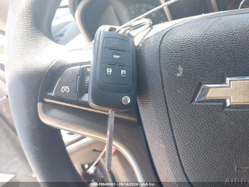 2013 Chevrolet Malibu 1Lt VIN: 1G11C5SA2DF354774 Lot: 39649063