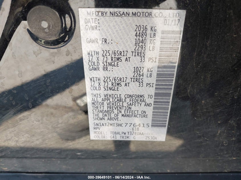 2017 Nissan Rogue S VIN: 5N1AT2MT3HC776415 Lot: 39649101