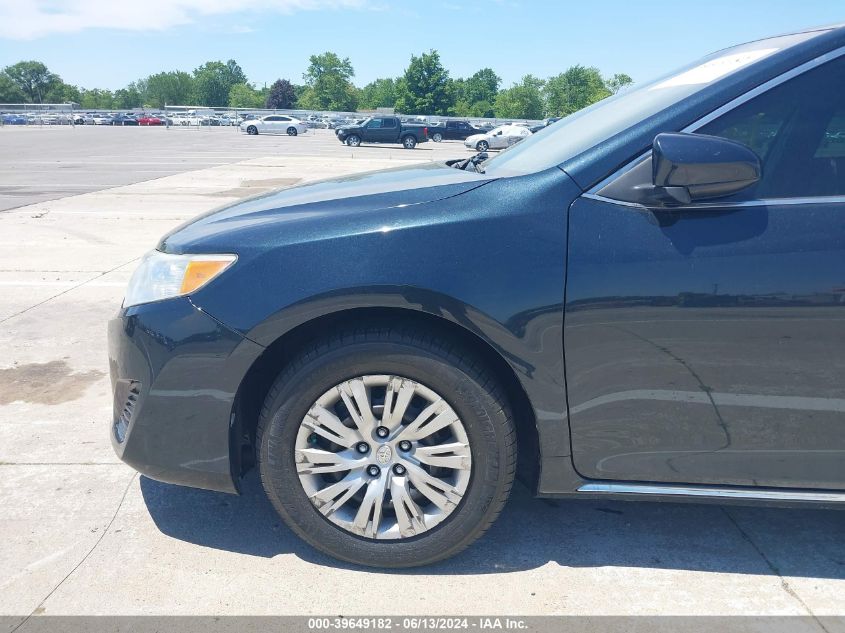 2013 Toyota Camry Le VIN: 4T4BF1FK8DR335609 Lot: 39649182