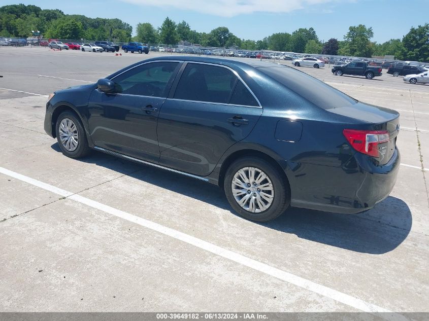 2013 Toyota Camry Le VIN: 4T4BF1FK8DR335609 Lot: 39649182