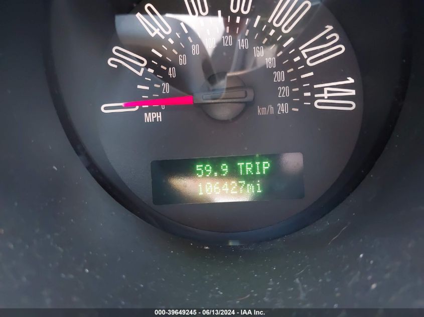 2008 Ford Mustang Gt Deluxe/Gt Premium VIN: 1ZVHT85H885117795 Lot: 39649245