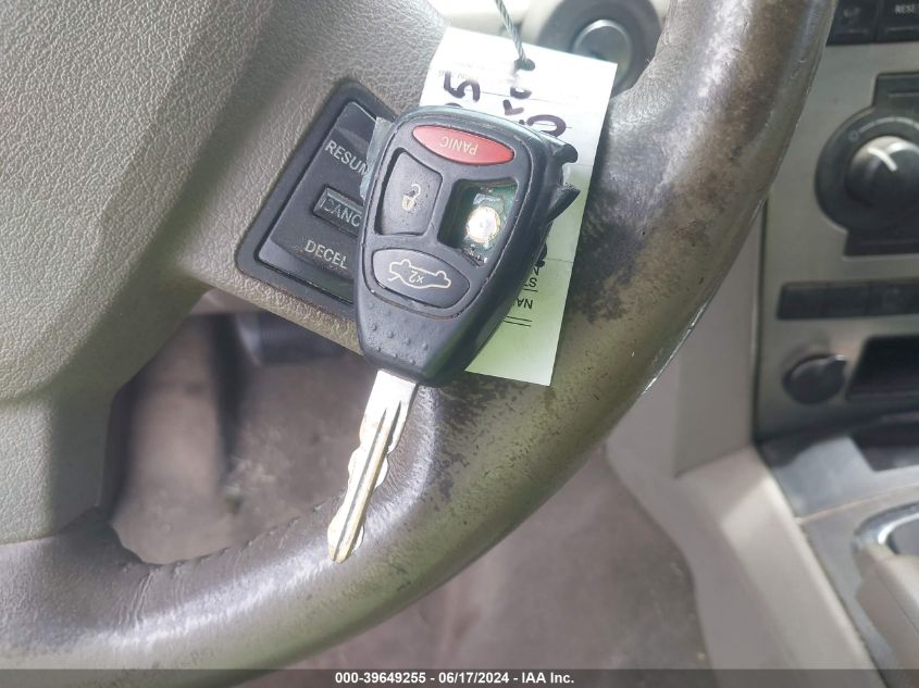 2005 Jeep Grand Cherokee Laredo VIN: 1J4GR48K55C687476 Lot: 39649255