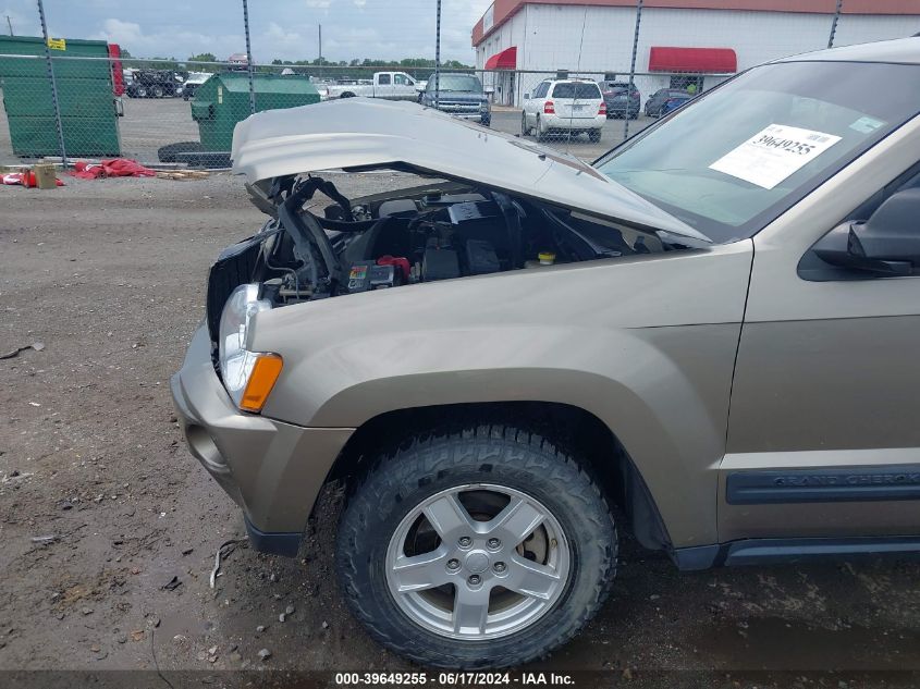 2005 Jeep Grand Cherokee Laredo VIN: 1J4GR48K55C687476 Lot: 39649255