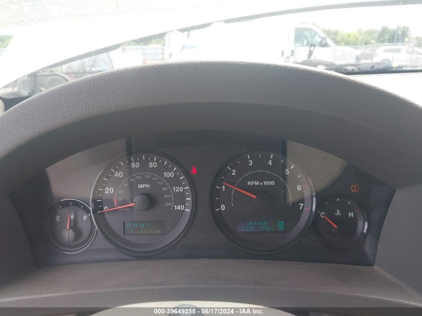 2005 Jeep Grand Cherokee Laredo VIN: 1J4GR48K55C687476 Lot: 39649255