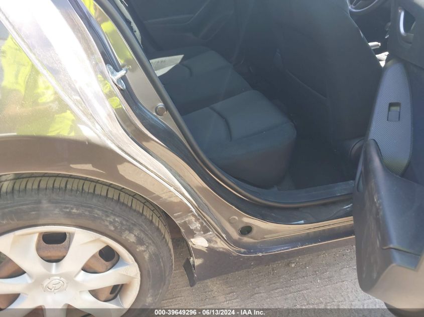 2014 Mazda Mazda3 I Sport VIN: JM1BM1K7XE1146825 Lot: 39649296