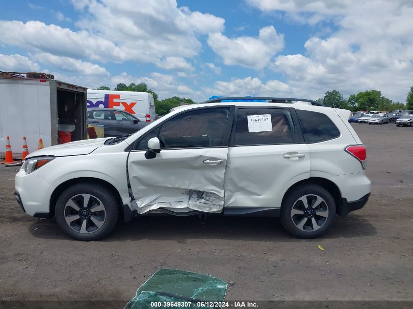2017 Subaru Forester 2.5I Premium VIN: JF2SJAECXHH402640 Lot: 39649307