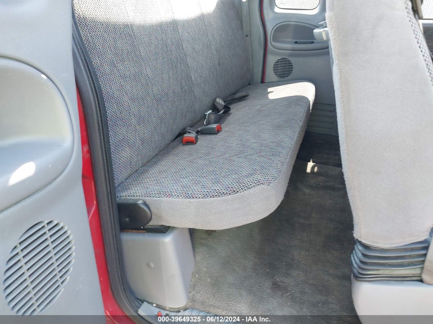 2001 Dodge Ram 1500 St VIN: 3B7HC13ZX1M289705 Lot: 39649325