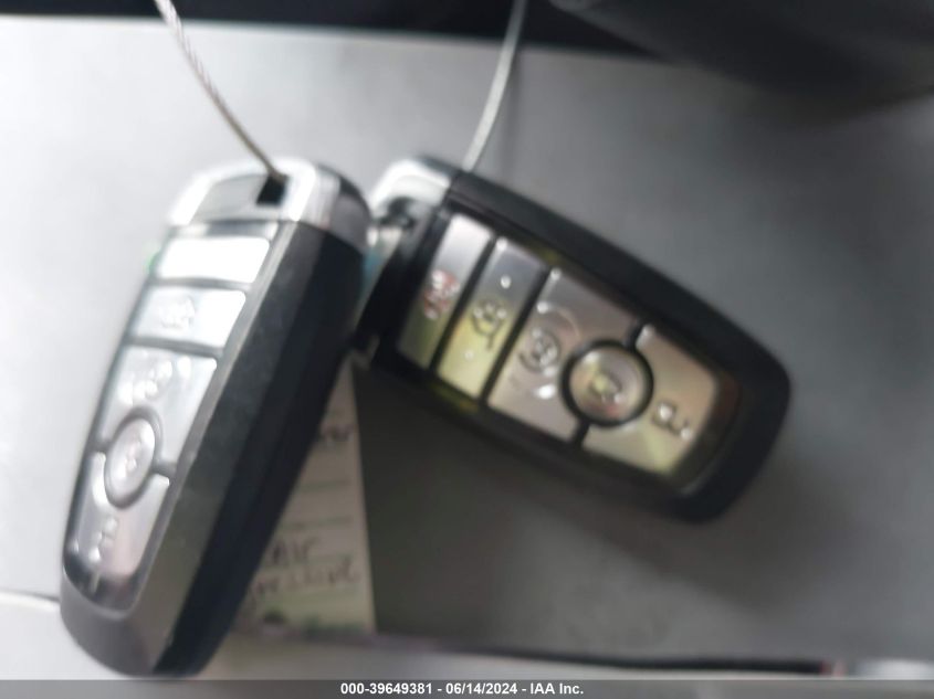 2019 Ford Explorer Sport VIN: 1FM5K8GT5KGB00700 Lot: 39649381