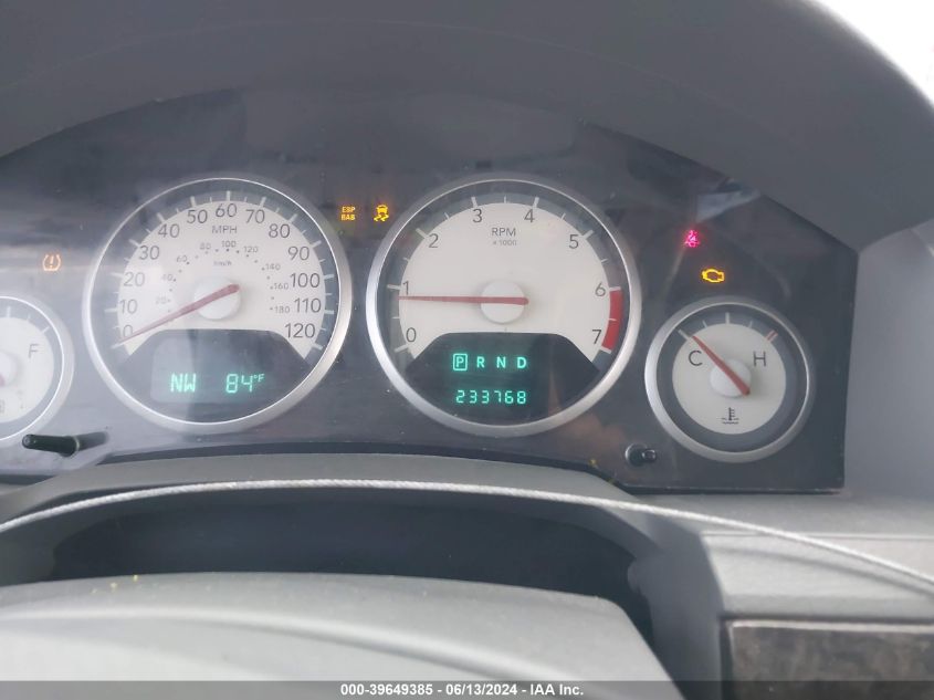 2010 Dodge Grand Caravan Sxt VIN: 2D4RN5D1XAR239624 Lot: 39649385