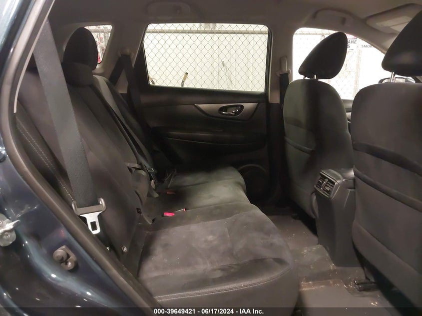 2015 Nissan Rogue Sv VIN: KNMAT2MV4FP569477 Lot: 39649421