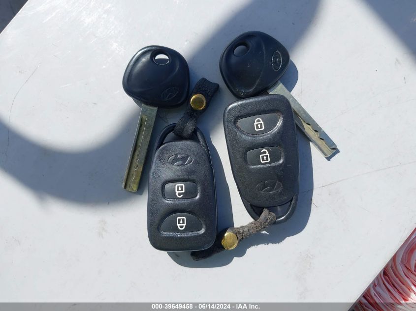 2013 Hyundai Accent Gls VIN: KMHCT4AE6DU571220 Lot: 39649458