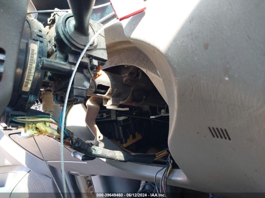 2003 Toyota Corolla Le VIN: JTDBR32EX32010696 Lot: 39649460