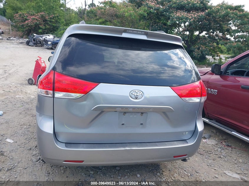 2014 Toyota Sienna Le V6 8 Passenger VIN: 5TDKK3DC0ES485639 Lot: 39649523