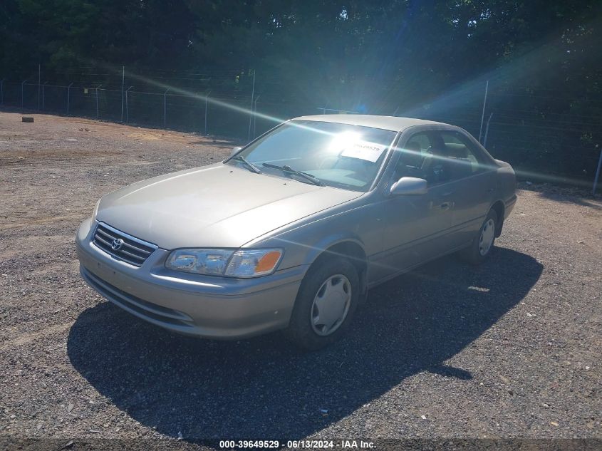 2000 Toyota Camry Ce VIN: 4T1BG22K0YU646931 Lot: 39649529