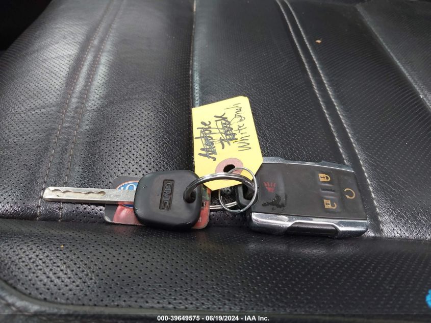 2016 GMC Sierra 2500Hd K2500 Denali VIN: 1GT12UEG4GF262719 Lot: 39649575