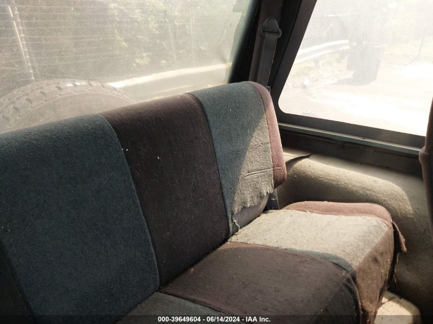 1998 Jeep Wrangler Se VIN: 1J4FY29PXWP731009 Lot: 39649604