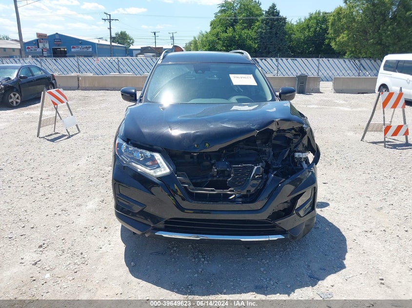 2019 Nissan Rogue S VIN: 5N1AT2MT1KC743713 Lot: 39649623