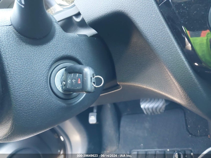 2019 Nissan Rogue S VIN: 5N1AT2MT1KC743713 Lot: 39649623