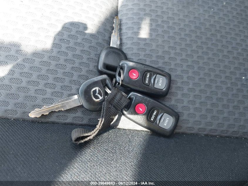 2006 Mazda Mazda3 I VIN: JM1BK32F861419481 Lot: 39649683