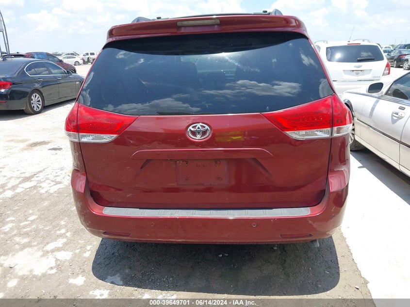 2014 Toyota Sienna Xle V6 8 Passenger VIN: 5TDYK3DCXES464257 Lot: 39649701