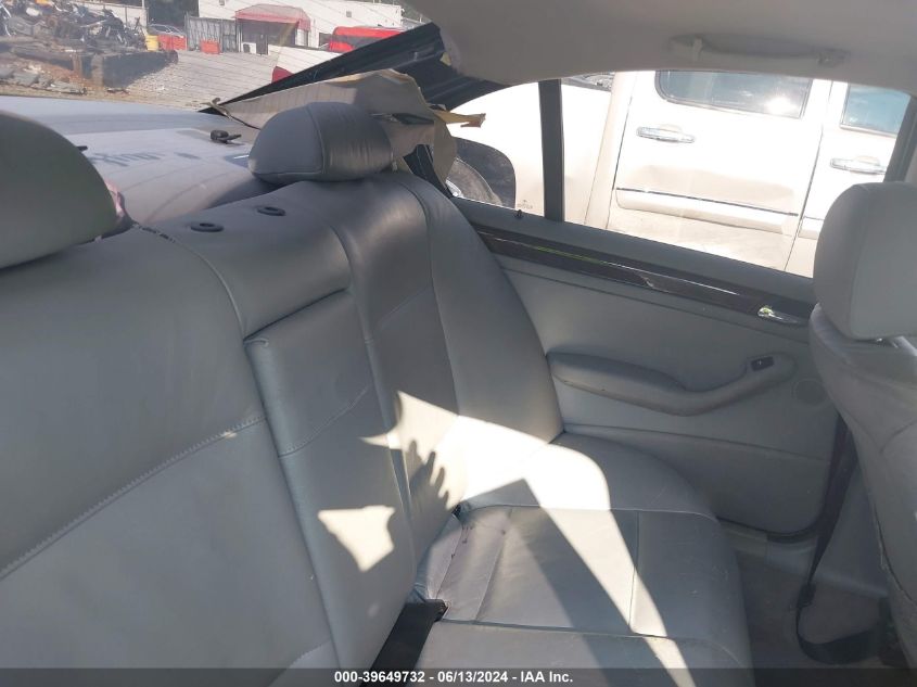 2001 BMW 330I VIN: WBAAV53421FJ72267 Lot: 39649732