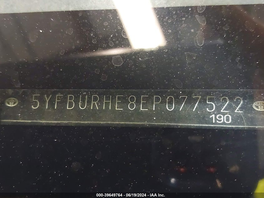 2014 Toyota Corolla Le VIN: 5YFBURHE8EP077522 Lot: 39649764