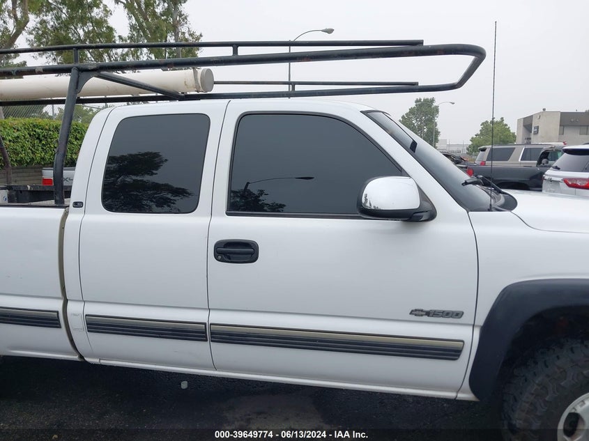 2000 Chevrolet Silverado 1500 Ls VIN: 1GCEK19T5YE294819 Lot: 39649774