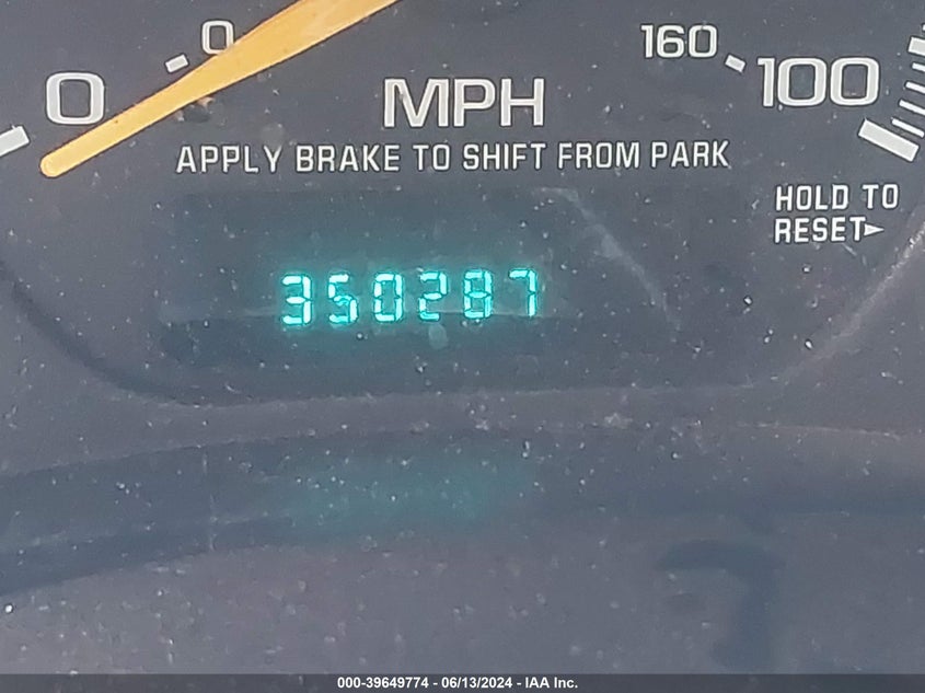 2000 Chevrolet Silverado 1500 Ls VIN: 1GCEK19T5YE294819 Lot: 39649774