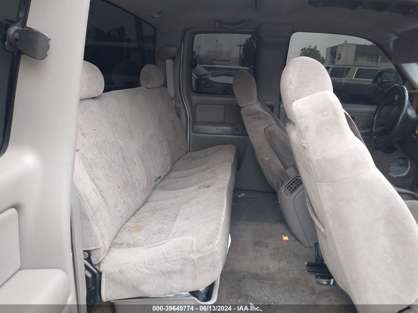 2000 Chevrolet Silverado 1500 Ls VIN: 1GCEK19T5YE294819 Lot: 39649774