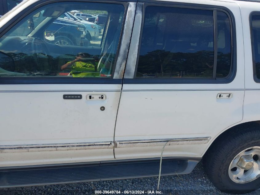 1999 Ford Explorer Eddie Bauer/Limited/Xlt VIN: 1FMZU34E6XZA77945 Lot: 39649784