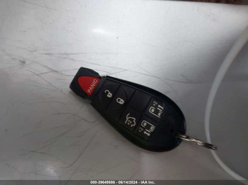 2013 Chrysler Town & Country Touring VIN: 2C4RC1BG4DR677272 Lot: 39649886