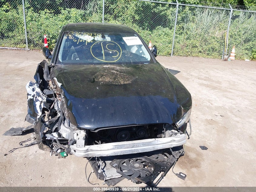 2015 Audi A4 Premium VIN: WAUAFAFL8FN011184 Lot: 39649939