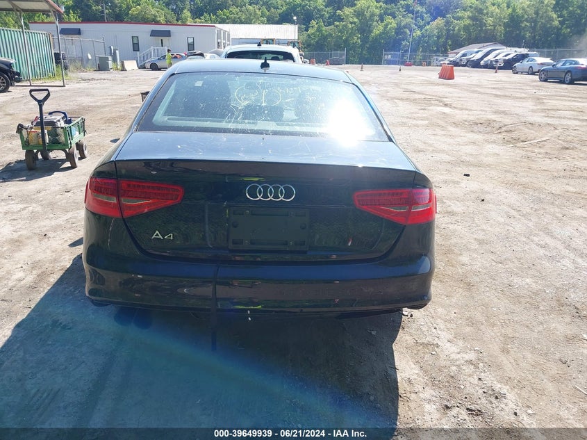 2015 Audi A4 Premium VIN: WAUAFAFL8FN011184 Lot: 39649939