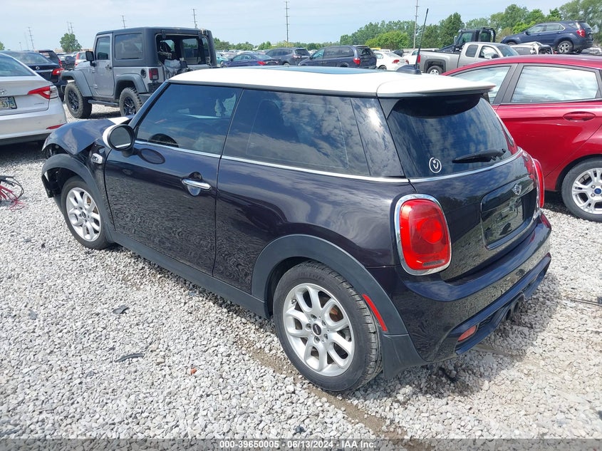 2015 Mini Hardtop Cooper S VIN: WMWXP7C53F2A38782 Lot: 39650005