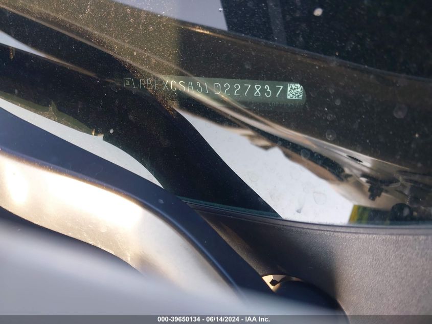 2020 Buick Envision Fwd Essence VIN: LRBFXCSA3LD227837 Lot: 39650134