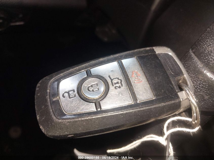 2018 Ford Expedition Max Xlt VIN: 1FMJK1JT4JEA19535 Lot: 39650185