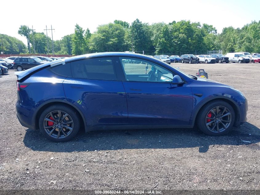 2022 Tesla Model Y Performance Dual Motor All-Wheel Drive VIN: 7SAYGDEF6NF544520 Lot: 39650244