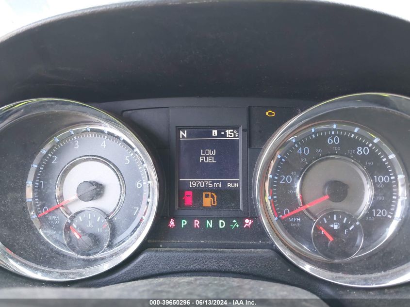 2011 Chrysler Town & Country Touring VIN: 2A4RR5DG1BR768333 Lot: 39650296